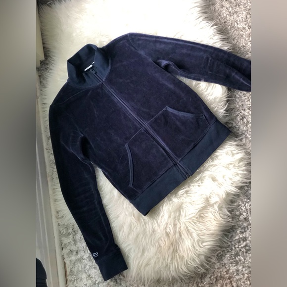 Aritzia TNA Midnight Blue Velvet Zip Up Jacket - Picture 5 of 12